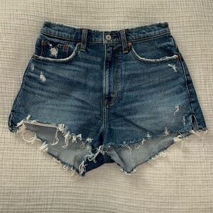Abercrombie Curve Love High Rise Mom Short